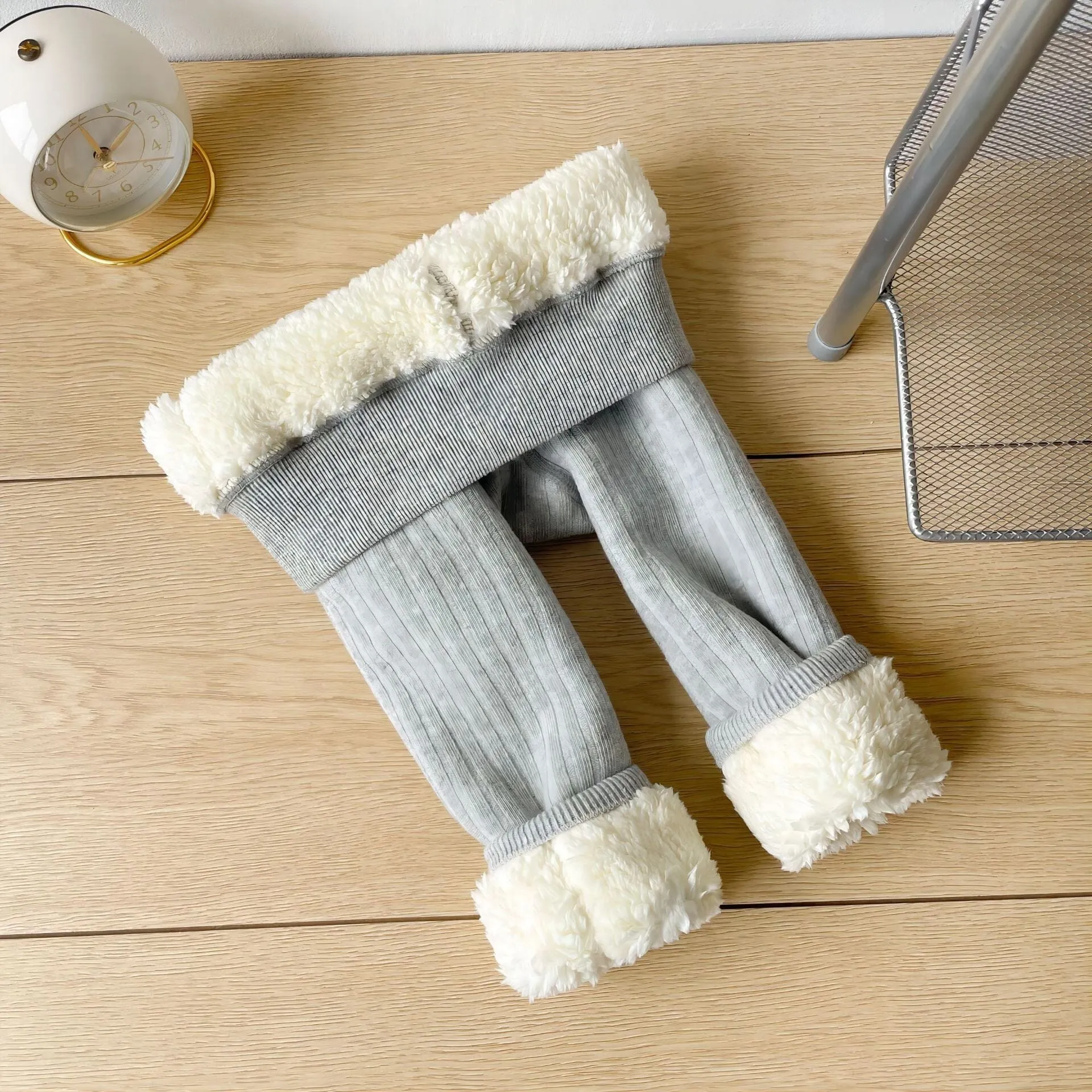 Cloud Plush Vertical Striped Leggings