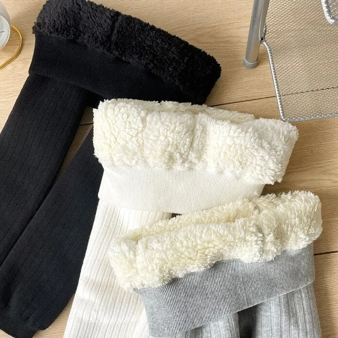 Cloud Plush Vertical Striped Leggings