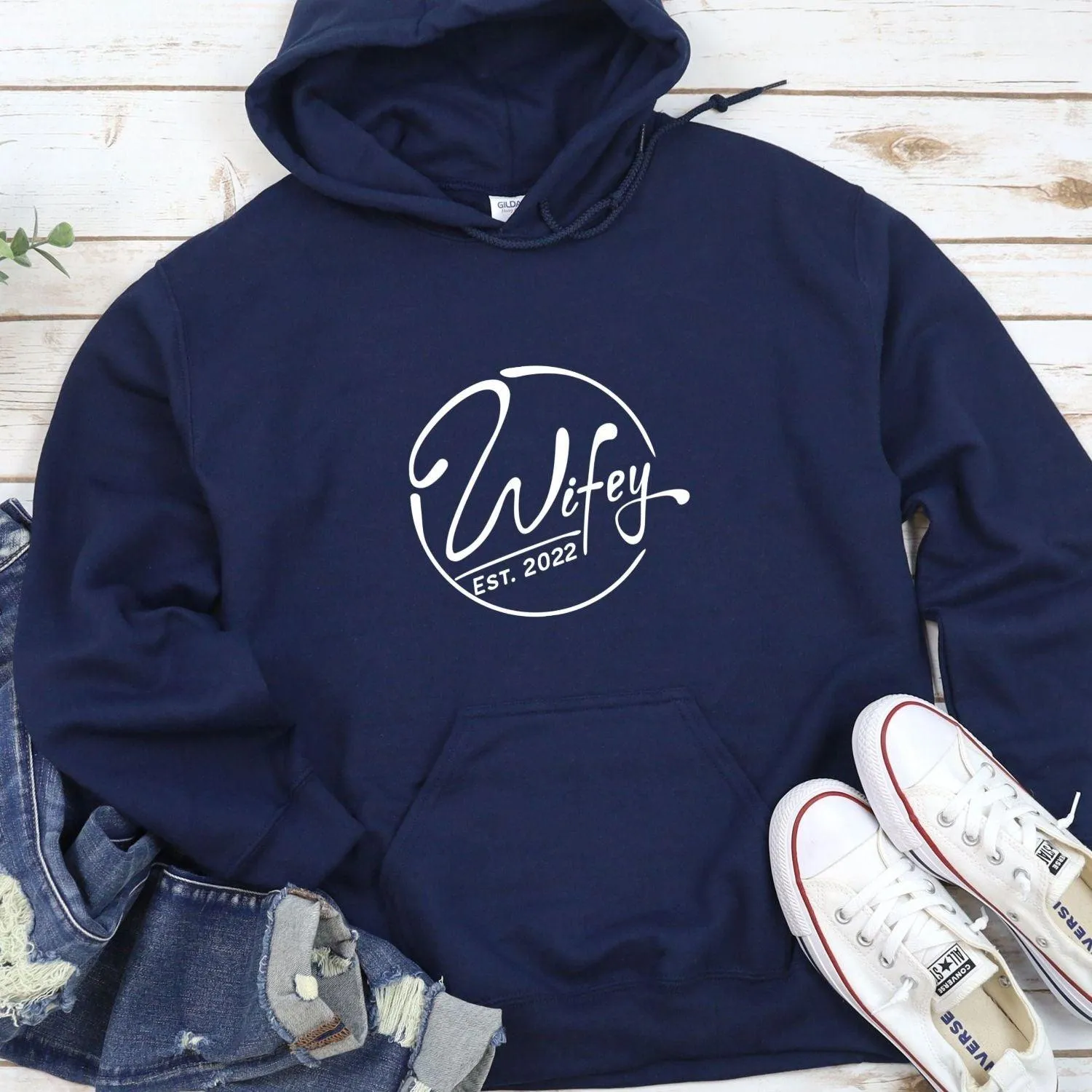 Custom Est. Matching Outfits: Hubby & Wifey Edition, Perfect Honeymoon Attire, Ideal Couples' Gift