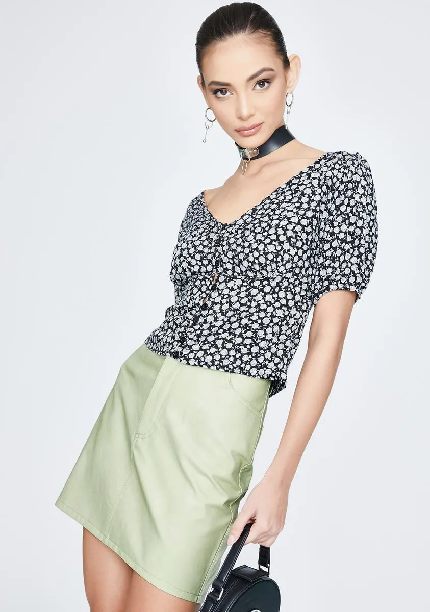 Ditsy Rose Black Moria Crop Top